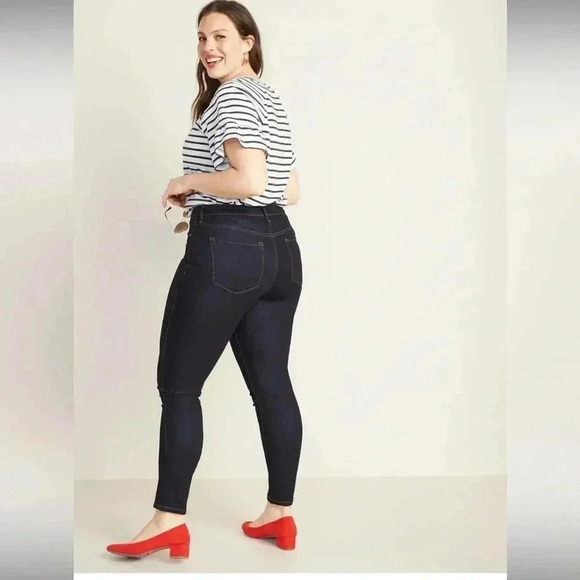 Old Navy High-Rise Super Skinny Ankle Jeans, Size 24, Deep Rinse - Picture 3 of 10
